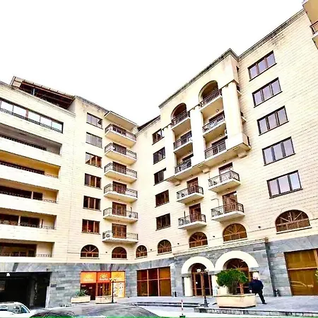Byuzand Seven Yerevan Exterior photo