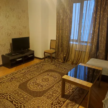 Byuzand Seven Yerevan Exterior photo