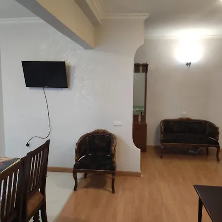 Byuzand Seven Yerevan Exterior photo