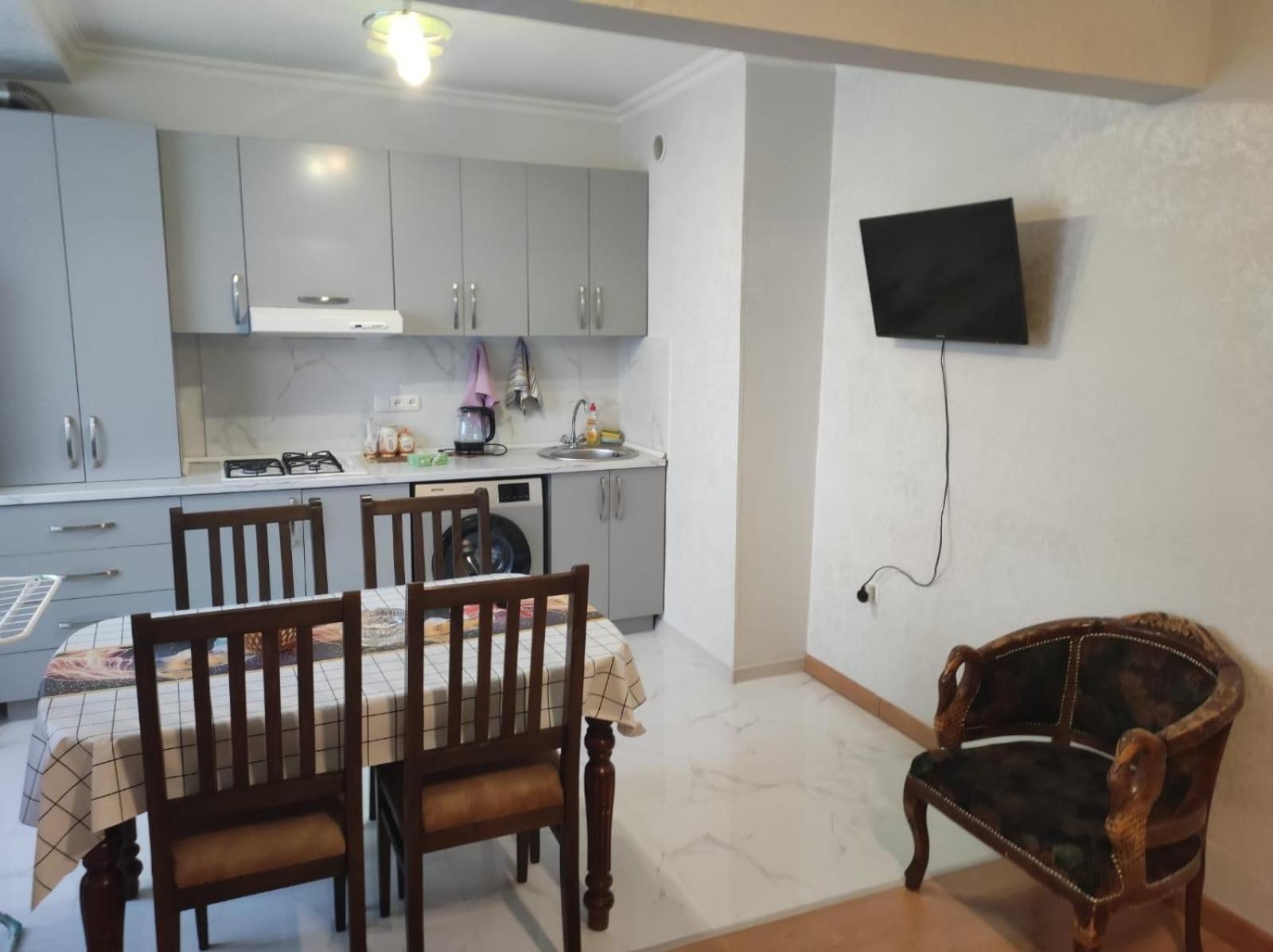Byuzand Seven Apartment Yerevan